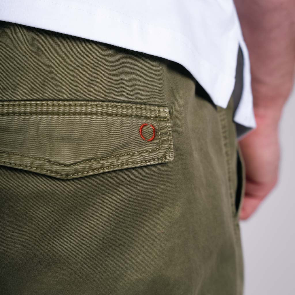 Gelly Cotton Twill Chino - Four Leaf