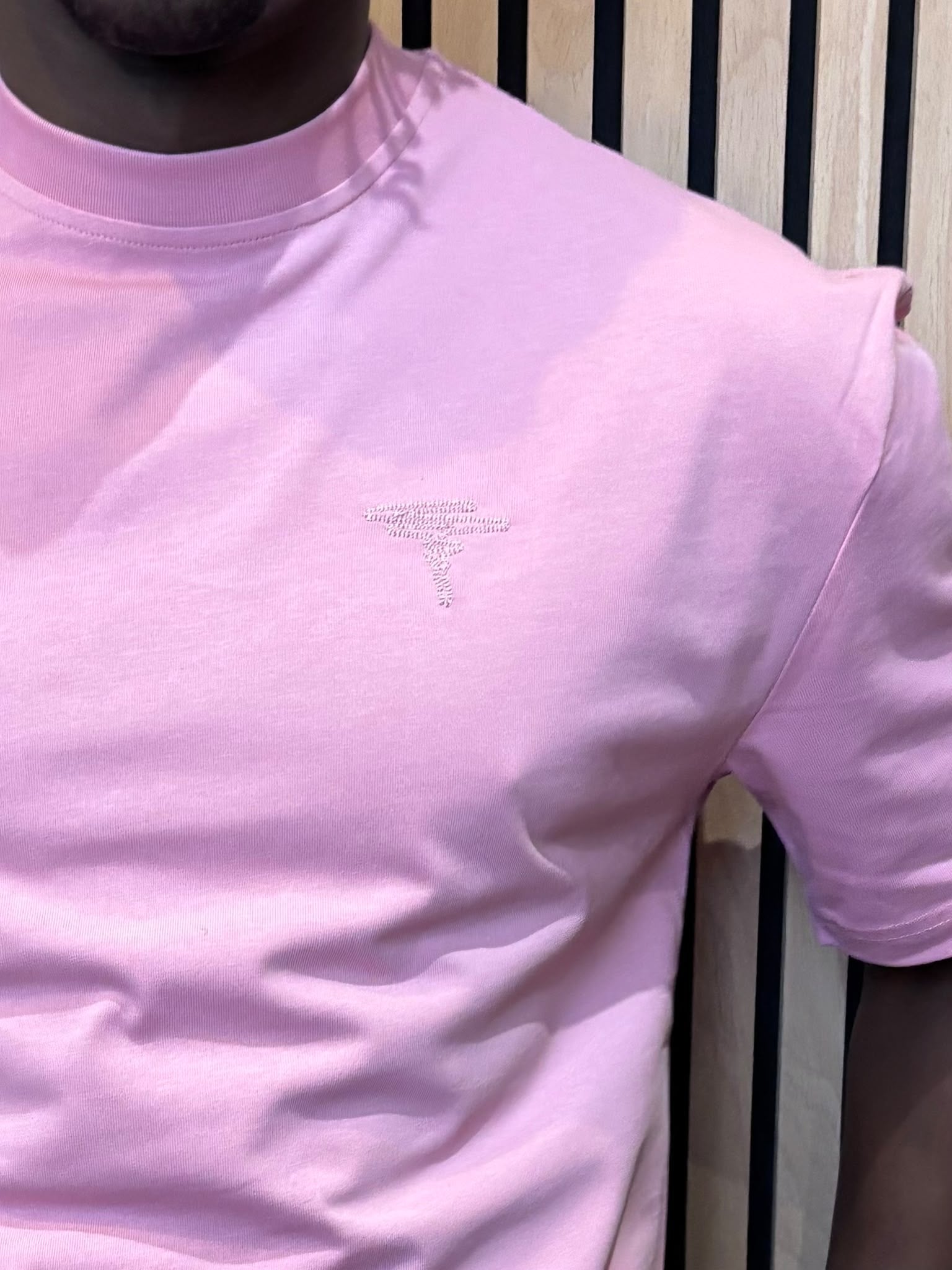 Laitach T-Shirt Pink