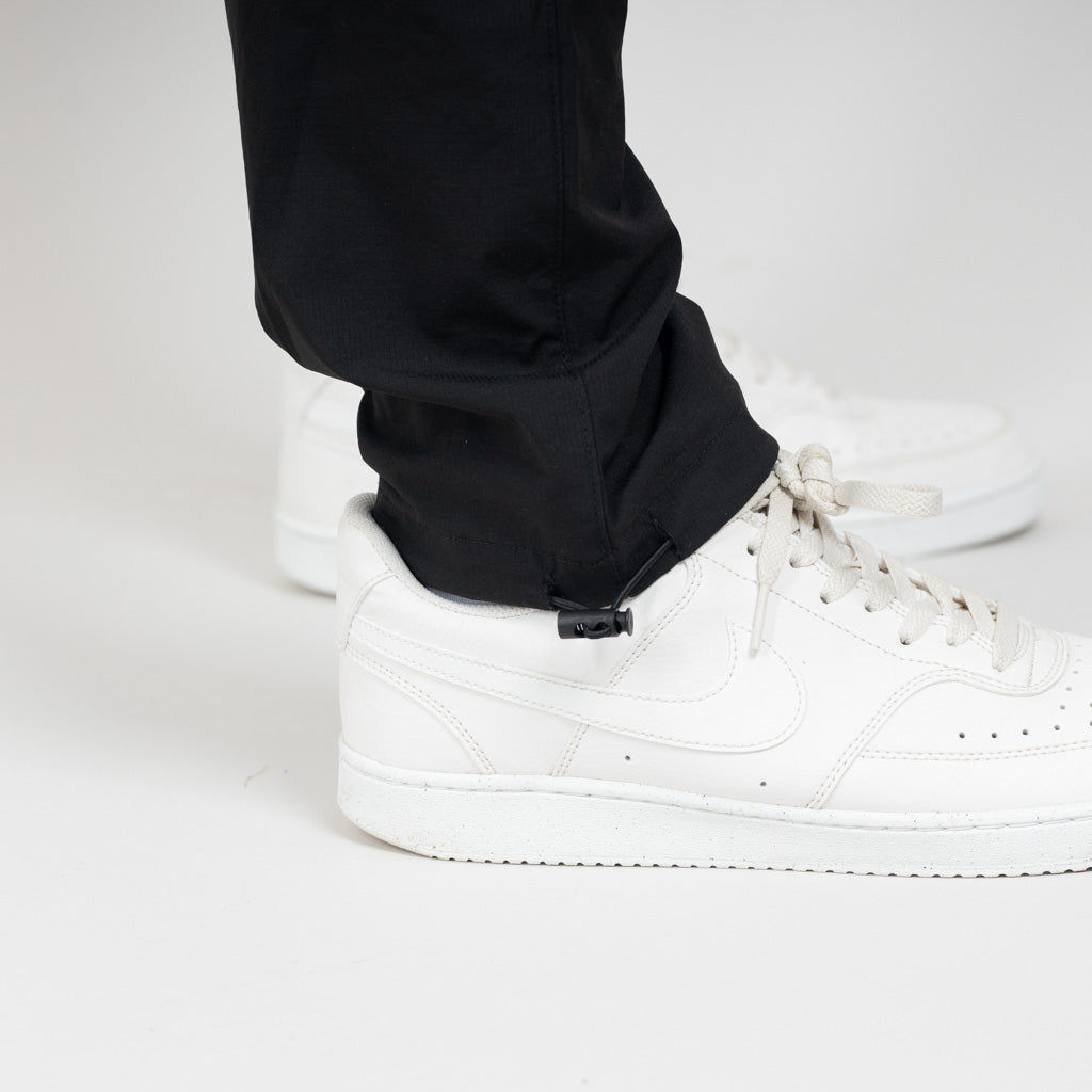 Tech Cargo Pants - Black